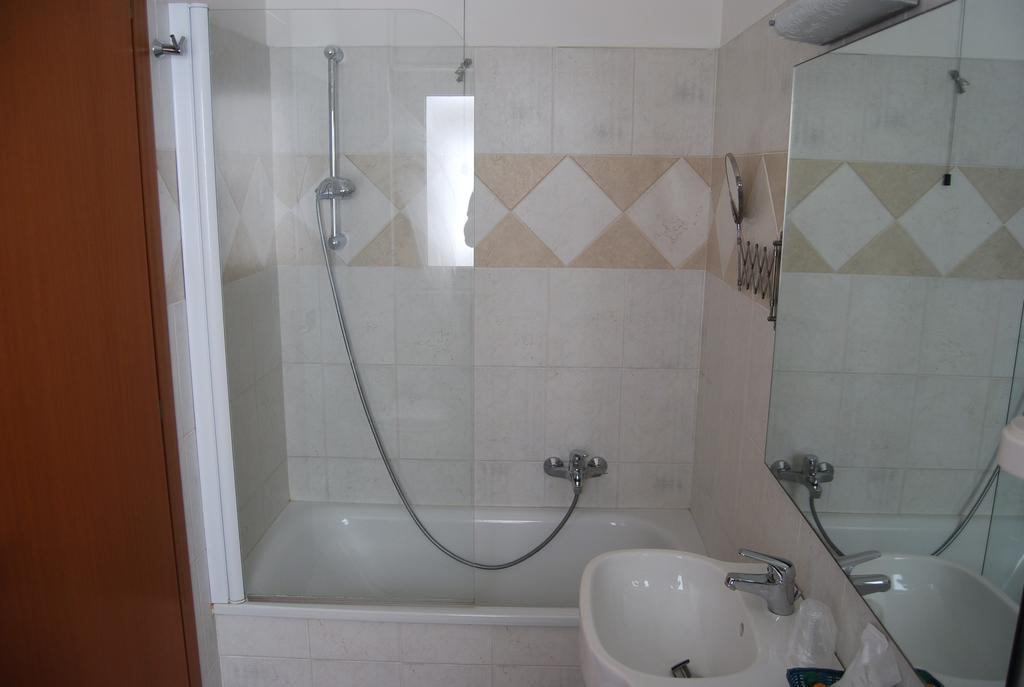 Telma Hotel Terracina Dış mekan fotoğraf